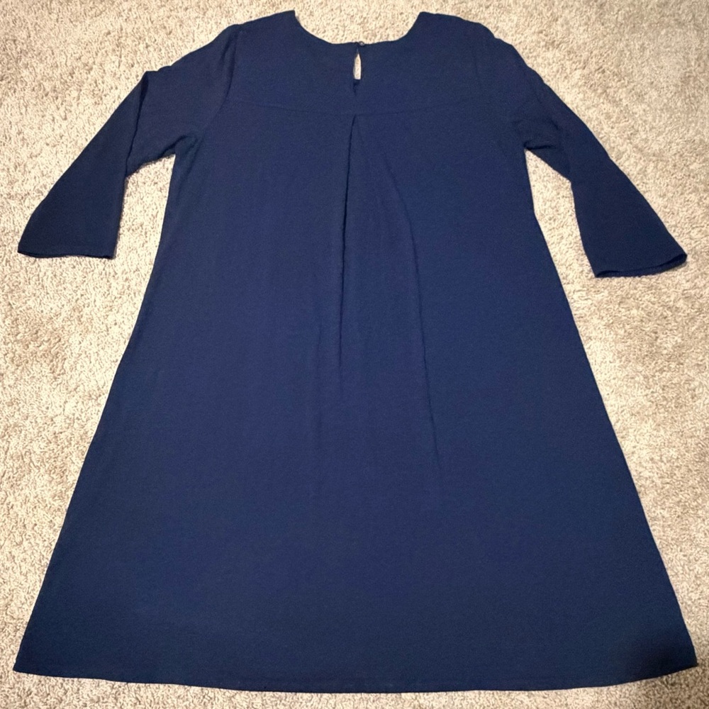 J. JILL Wearever Collection Women’s L Navy 3/4 Sleeve Dress 1 Center Pleat Back - Picture 6 of 6